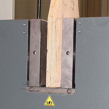 ZwickRoell用於木材測試的解決方案